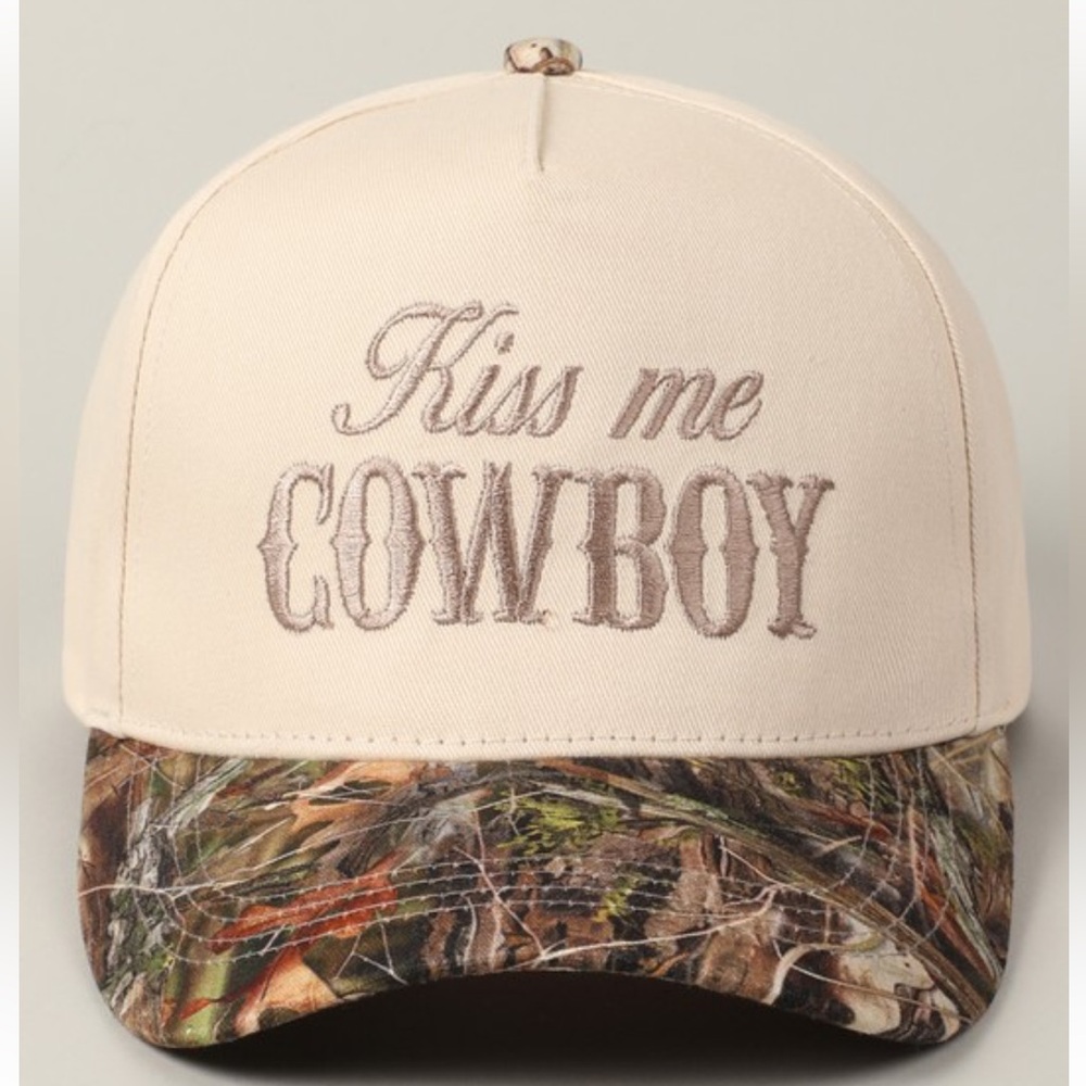 KISS ME COWBOY